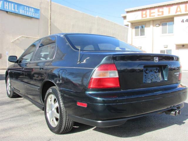 $3995 : 1994 Accord EX image 6