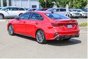 $21992 : Kia Forte 2023 GT 4dr Sedan thumbnail