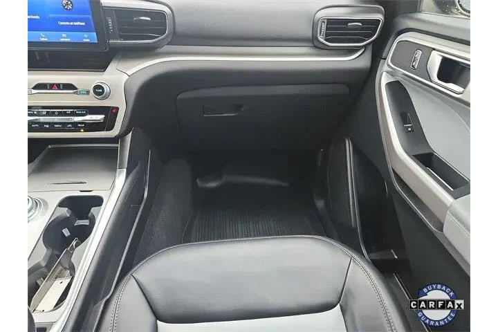 $33995 : Ford Explorer 2023 AWD XLT 4 image 10