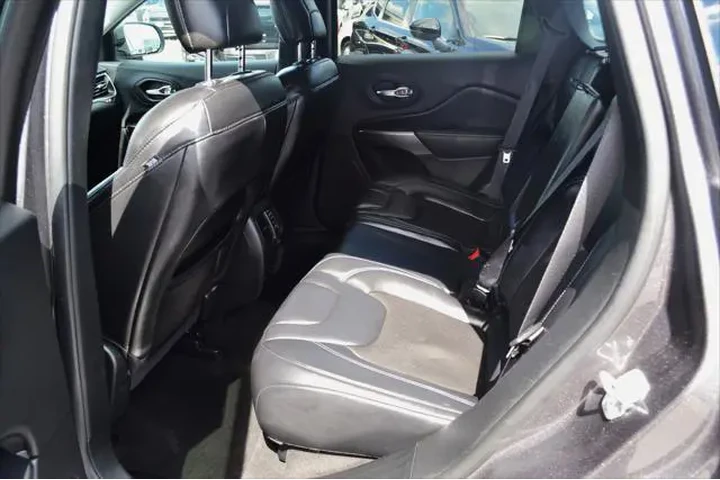 $20997 : Jeep Cherokee 2020 4x4 Latit image 9