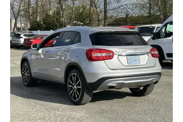 $13900 : Mercedes-Benz GLA 2016 AWD G image 8