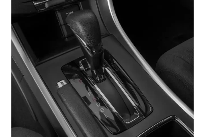 $13599 : Honda Accord 2015 EX 4dr Sed image 10