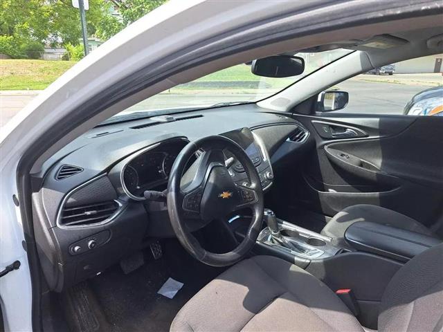 $9950 : 2016 CHEVROLET MALIBU image 3