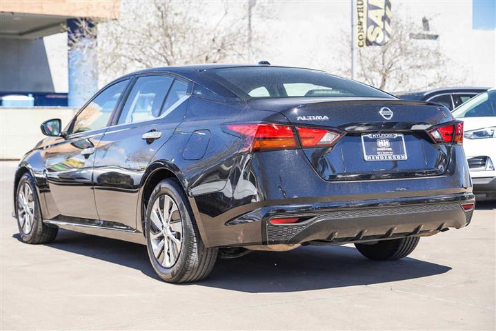 $16990 : Pre-Owned 2020 Nissan Altima image 8