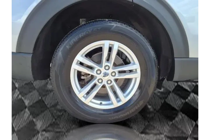 $28800 : Ford Explorer 2022 AWD XLT 4 image 7