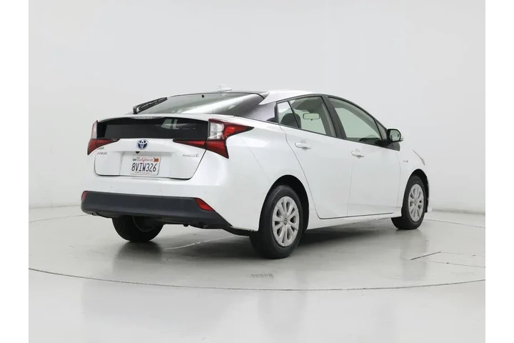 $25998 : Toyota Prius 2021 LE 4dr Hat image 8