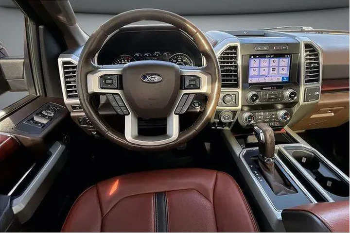 $37000 : Ford F-150 2019 4x4 King Ran image 9