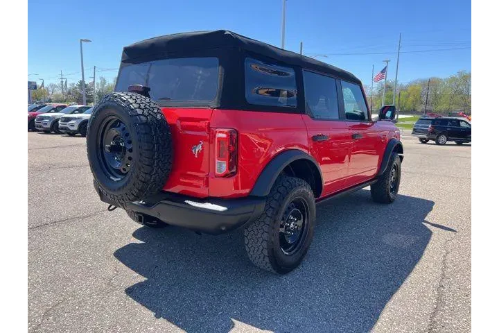 $39415 : Ford Bronco 2023 4x4 Base Ad image 4