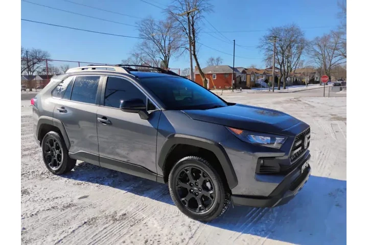$22995 : 2020 RAV4 Adventure image 4