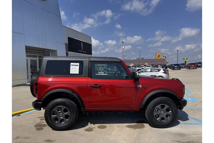 $35990 : 2022 Bronco SUV I-4 cyl image 3