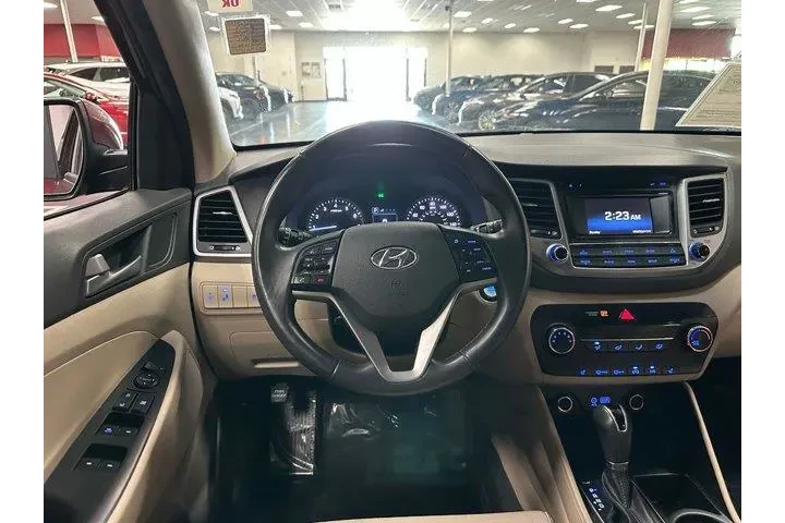 $15902 : Hyundai TUCSON 2017 AWD Spor image 10