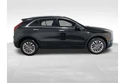 $26597 : Cadillac XT4 2024 Premium Lu thumbnail