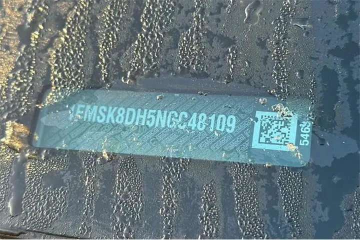 $30744 : Ford Explorer 2022 AWD XLT 4 image 9