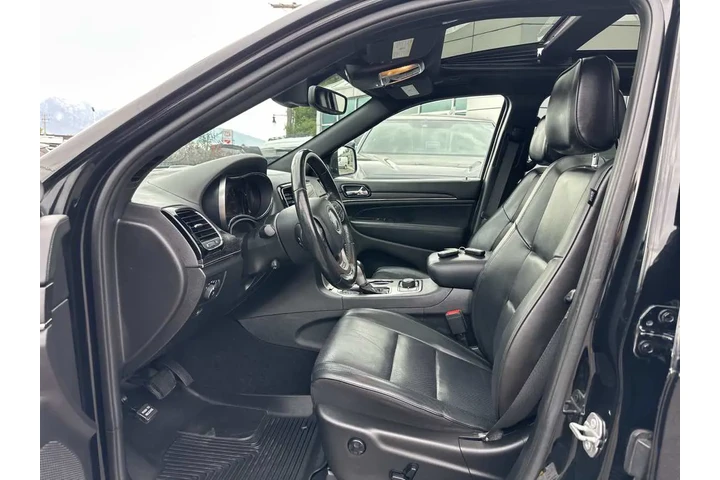 $31750 : 2020 Grand Cherokee High Alti image 10