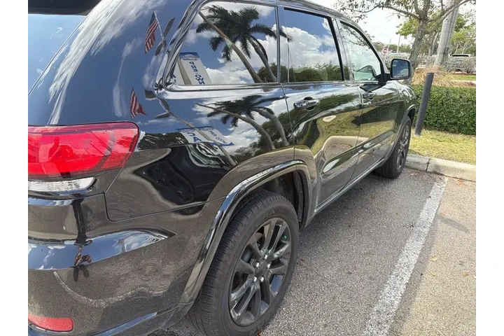 $22900 : Jeep Grand Cherokee 2021 4x2 image 4