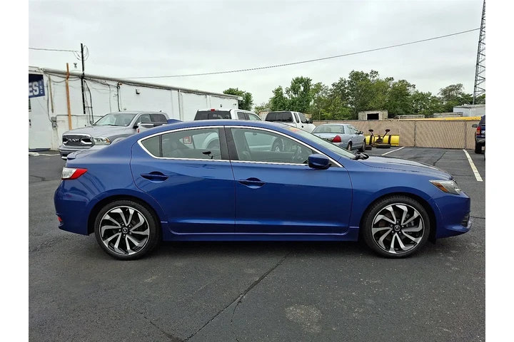 $18900 : 2016 ILX 8-Spd AT w/ Technolo image 7