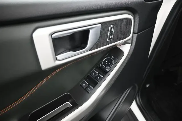 $30378 : Ford Explorer 2022 AWD Timbe image 3