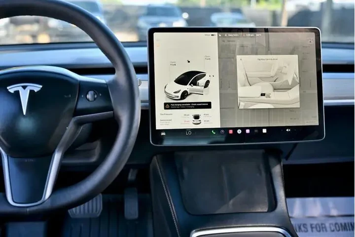 $18115 : 2023 Tesla modelo 3 image 1