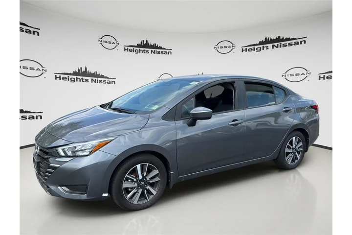 $18990 : Nissan Versa 2025 SV 4dr Sed image 2