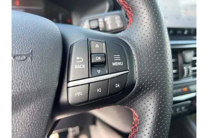 $22694 : Ford Escape 2024 AWD ST-Line image 10