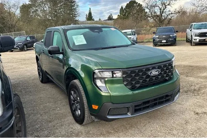 $33412 : Ford Maverick 2025 AWD XLT 4 image 2