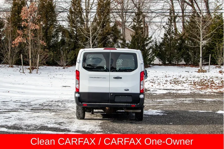 $25695 : Ford Transit 2023 250 3dr LW image 7