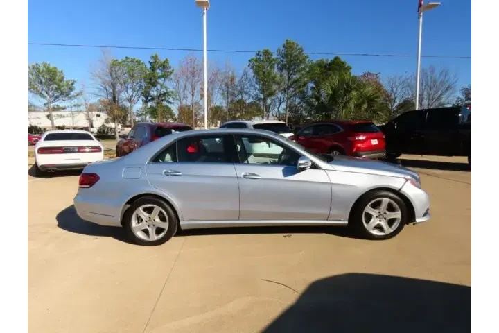 $12911 : Mercedes-Benz E-Class 2016 E image 8