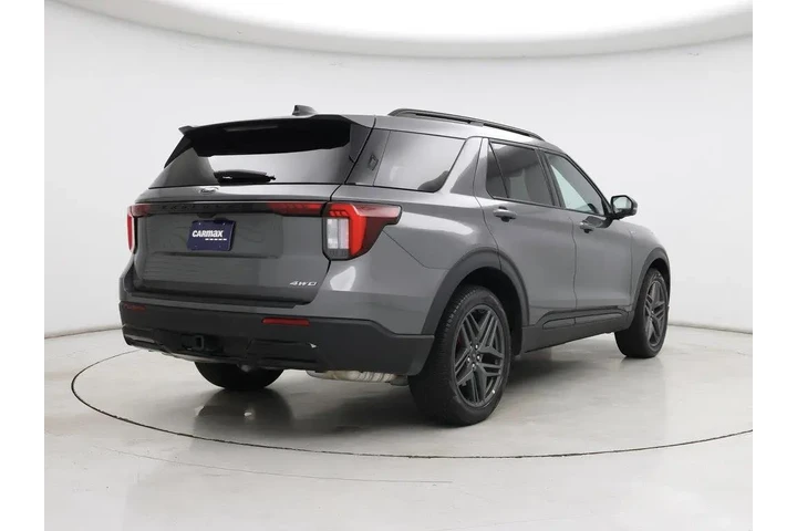 $39998 : Ford Explorer 2025 AWD ST-Li image 8