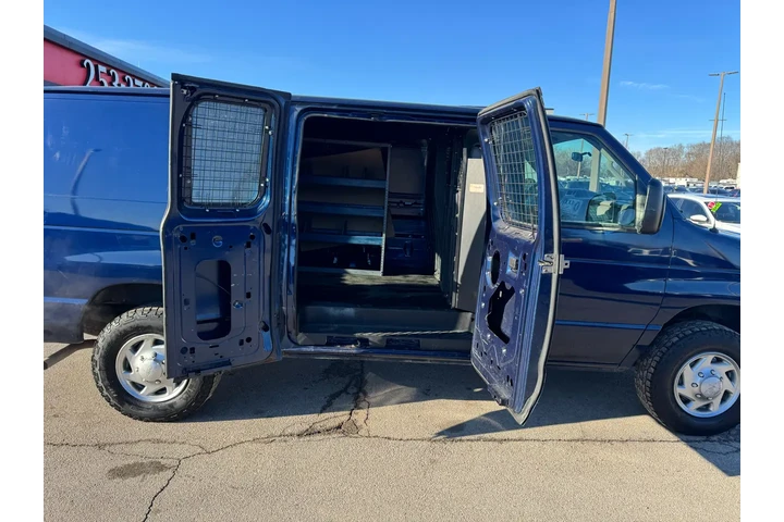 $8980 : 2013 Econoline Cargo Van E-25 image 9