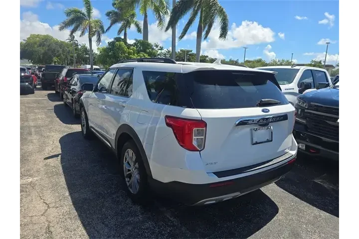 $24990 : Ford Explorer 2023 XLT 4dr S image 3