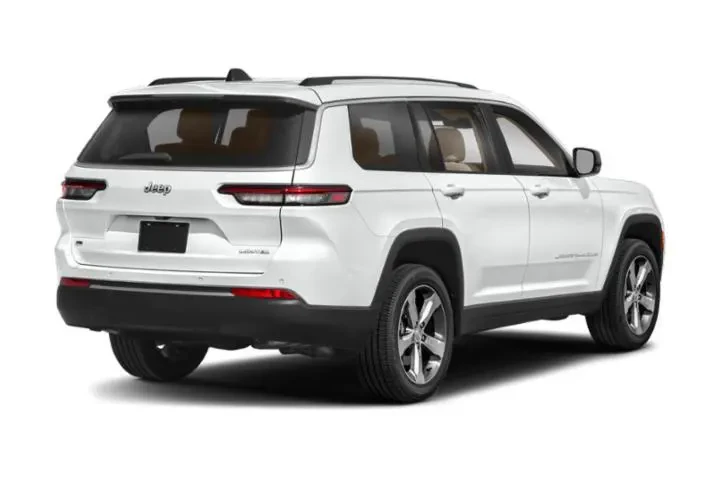 $30986 : Jeep Grand Cherokee L 2022 4 image 2
