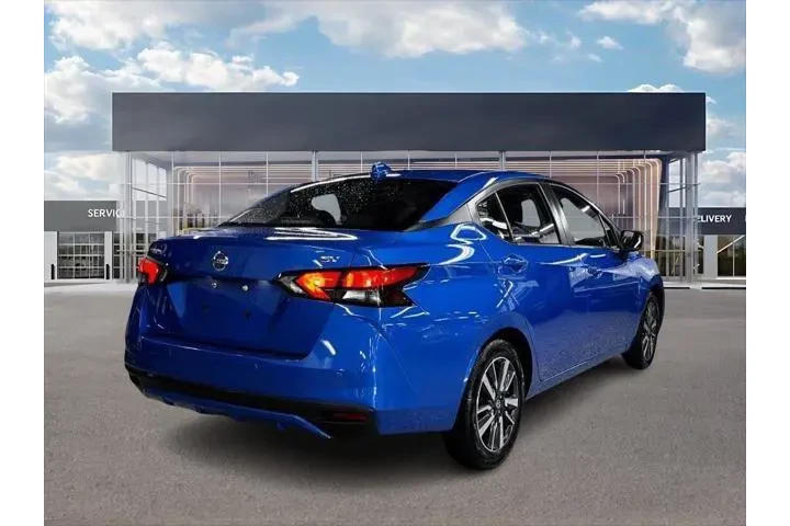 $13495 : Nissan Versa 2021 SV 4dr Sed image 4