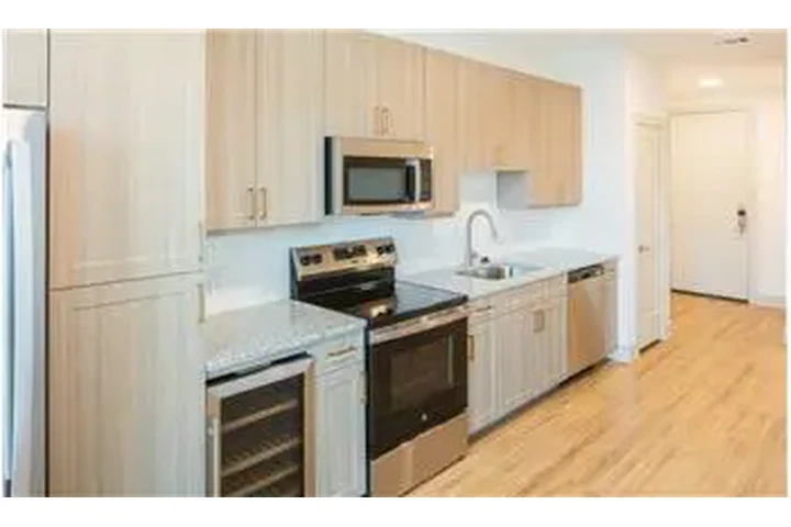 $2920 : Rental property with 2 bedro image 8