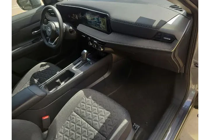 $23500 : Nissan Kicks 2025 SV 4dr Cro image 10