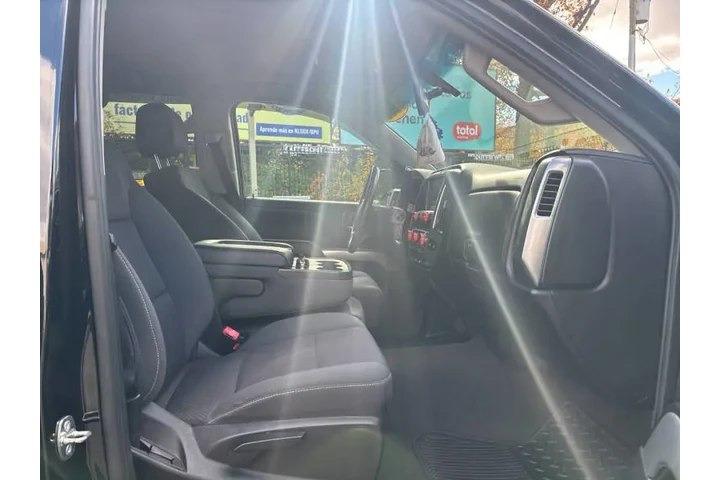 $26499 : 2018 Silverado 1500 LT image 9