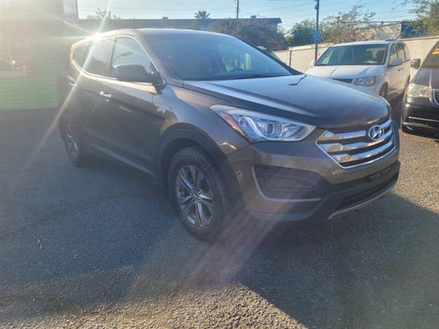 $8500 : 2013 Santa Fe Sport 2.4L image 3