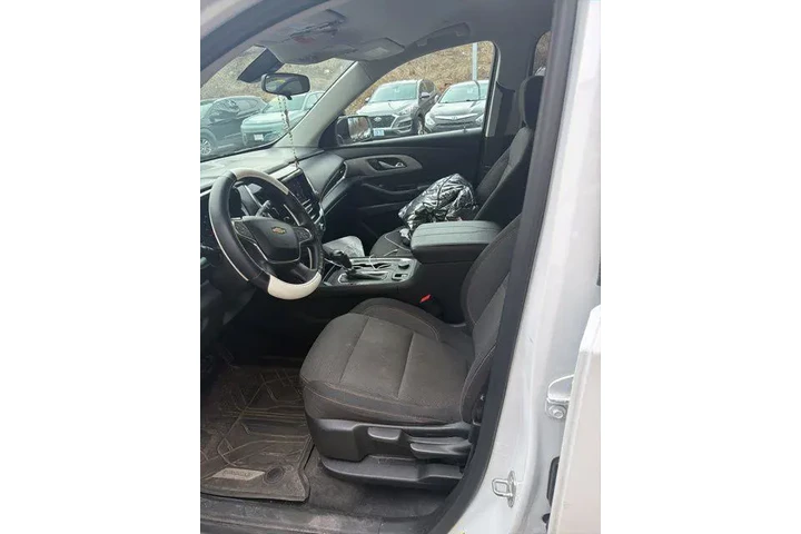 $17888 : Chevrolet Traverse 2020 LS 4 image 5