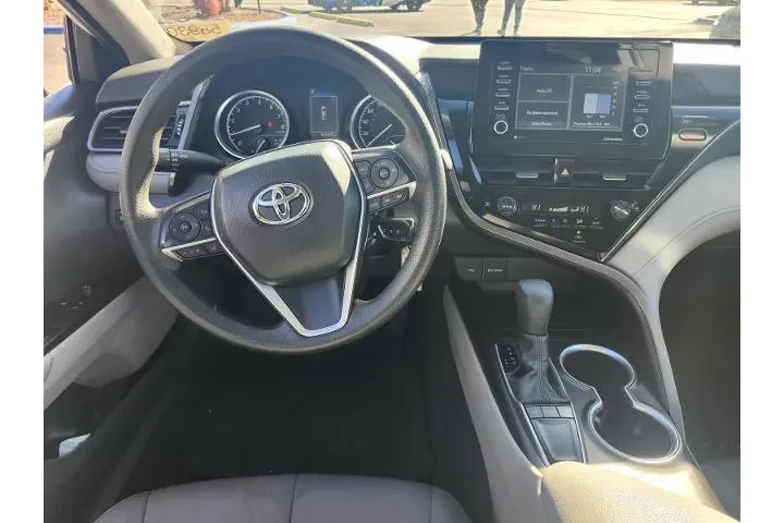 $22998 : Toyota Camry 2024 LE 4dr Sed image 6