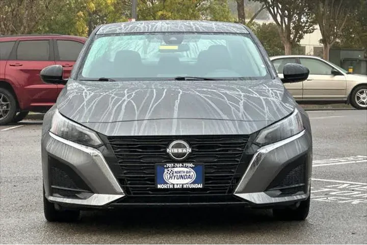 $18890 : Nissan Altima 2024 2.5 SV 4d image 9