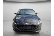 $17173 : Hyundai ELANTRA 2023 SEL 4dr thumbnail