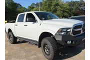 Ram 1500 Classic 2019 4x4 Tr