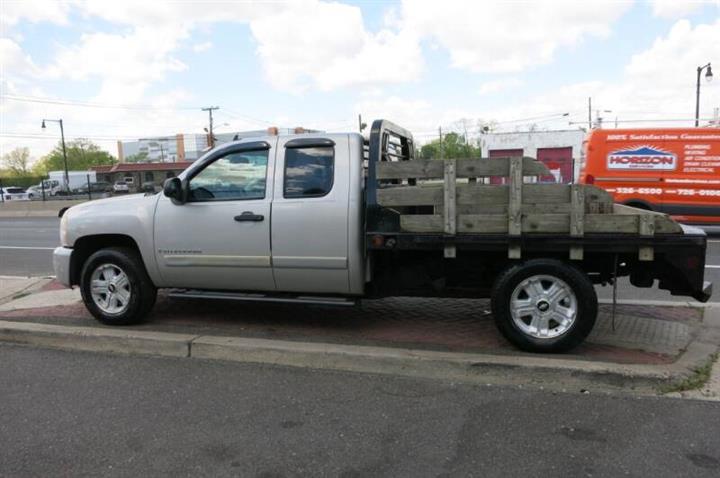 $4995 : 2007 Silverado 1500 Work Truck image 9