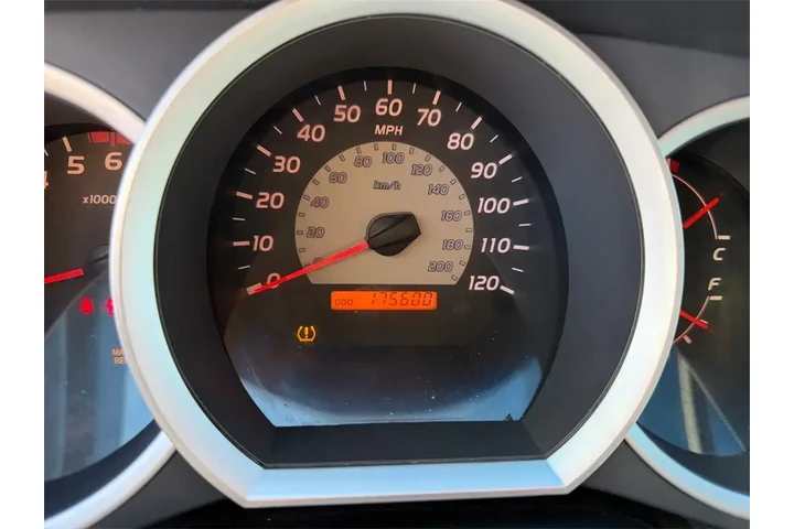 $16000 : Toyota Tacoma 2006 V6 4dr Ac image 6