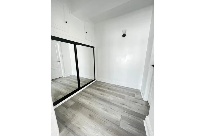 $1695 : Apartamento en Renta image 3