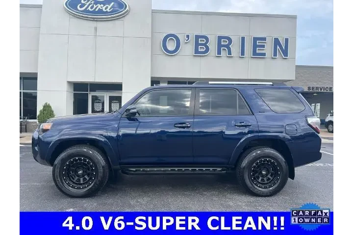 $44489 : Toyota 4Runner 2023 4x4 SR5 image 2