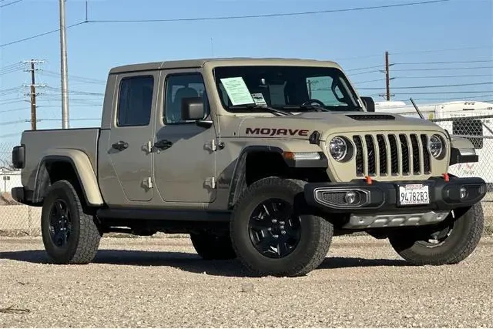 $34498 : Jeep Gladiator 2020 4x4 Moja image 2