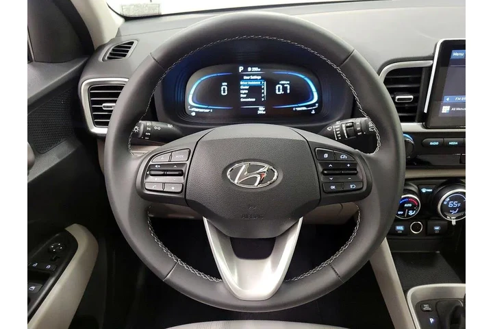 $22998 : Hyundai VENUE 2025 SEL 4dr C image 10