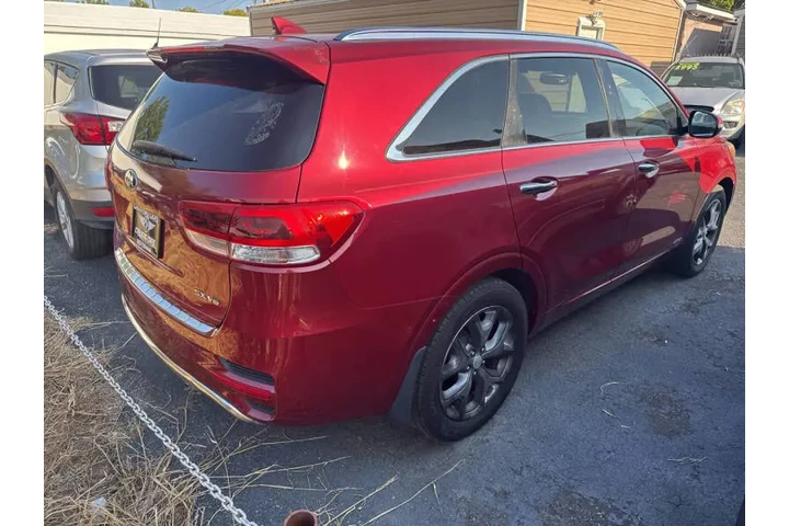 2016 Sorento SX Limited V6 image 4
