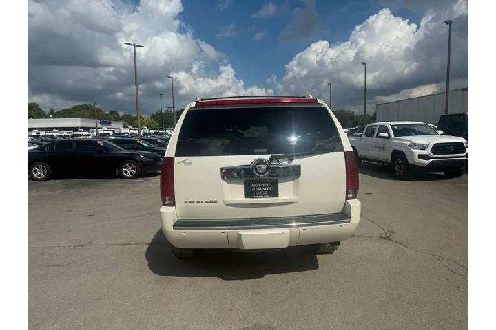 $7980 : 2007 Escalade AWD 4dr image 3