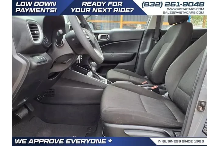 $14880 : 2020 VENUE SE | Houston Texas image 9
